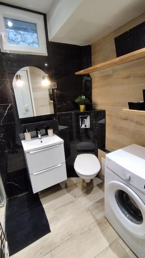 Ferienwohnung Studio De Charme Climatise Gare Riquier Nizza Exterior foto